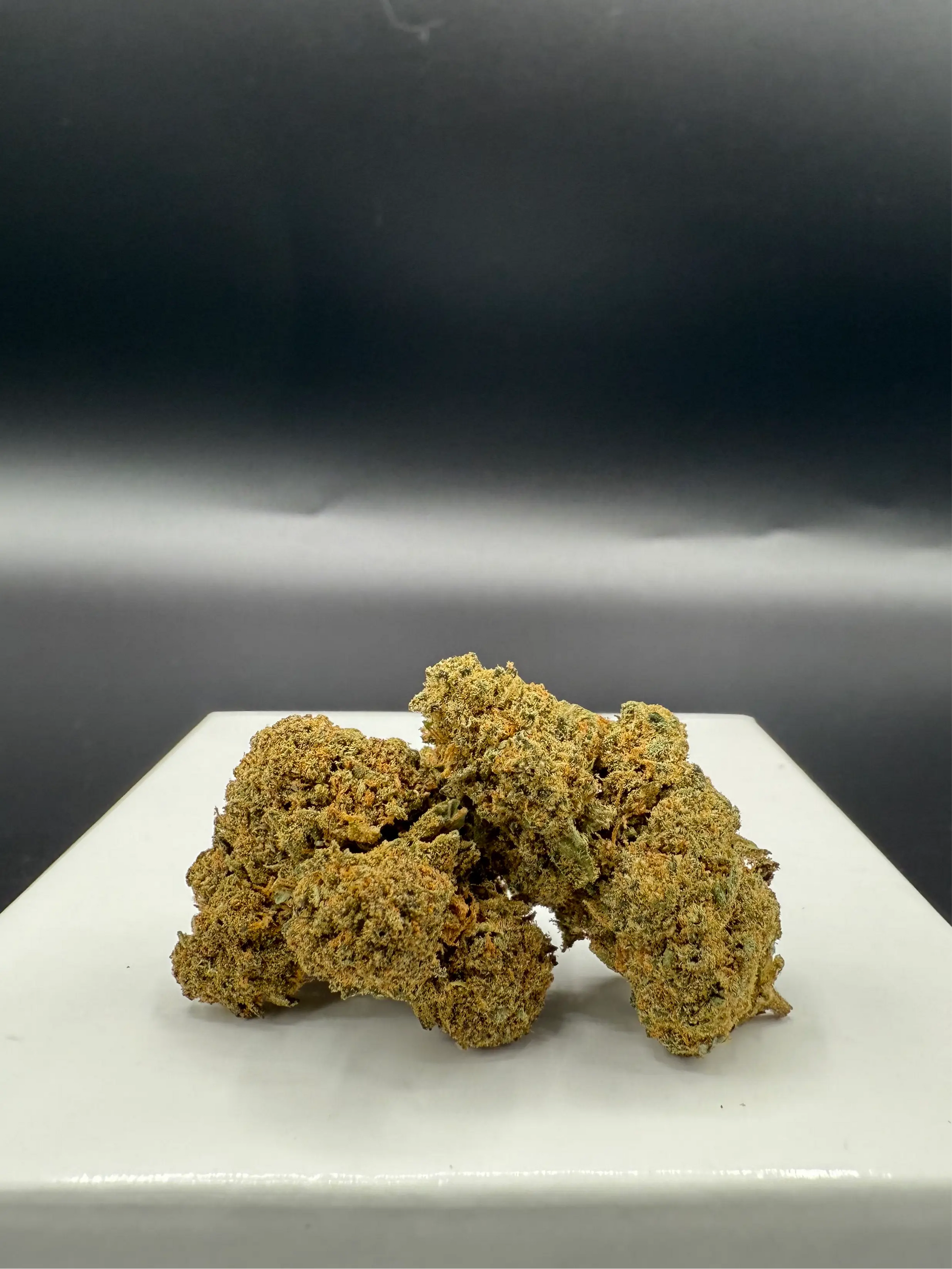 Pink lady (Hybrid Glasshouse) EASYQUAL CBD SHOP
